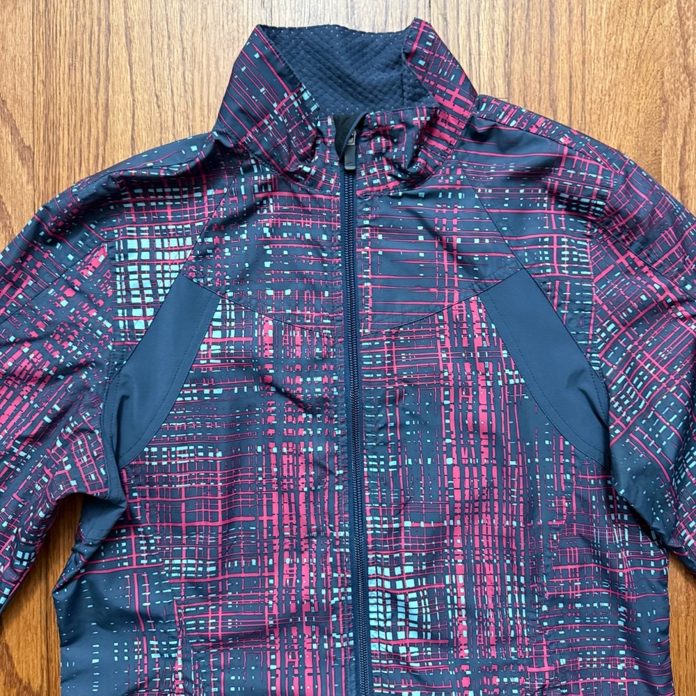 Brooks Shelter Technology running zip up jacket size M - Picture 5 of 16